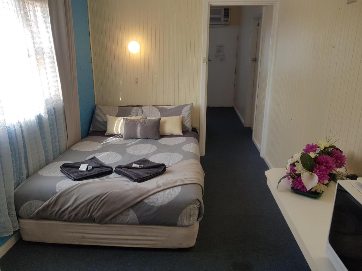 Whyalla Country Inn Motel Exterior photo